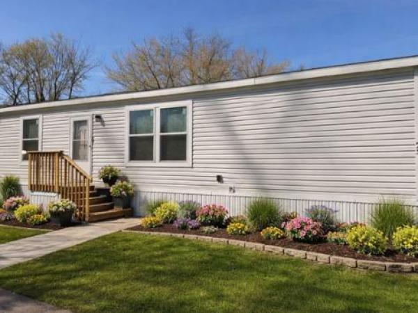 2021 Clayton - Wakarusa, IN Mobile Home For Sale