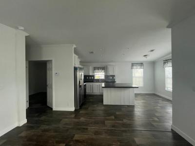 Photo 2 of 21 of home located at 587 Leopard Lane #587 North Fort Myers, FL 33917