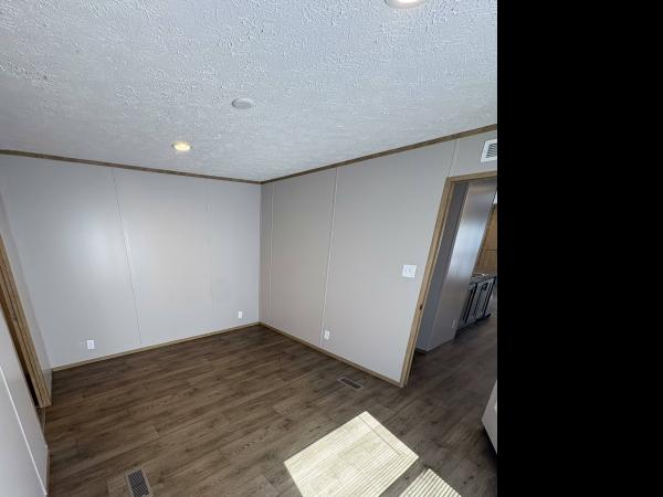 2022 Clayton Homes Inc Epic Journey Mobile Home