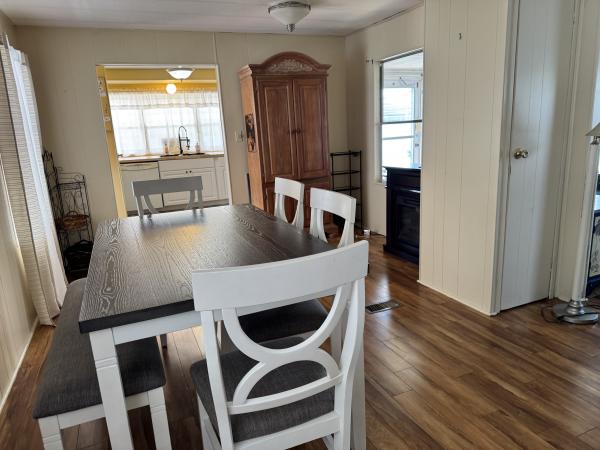 1974 MOBI N/A Mobile Home