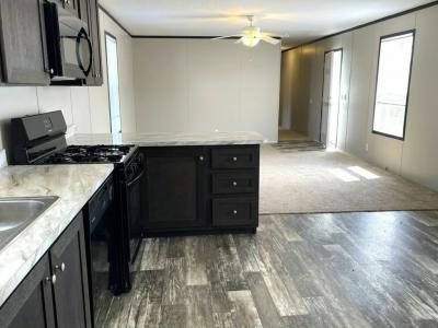 Photo 4 of 15 of home located at 358 Linda Lane Lynwood, IL 60411