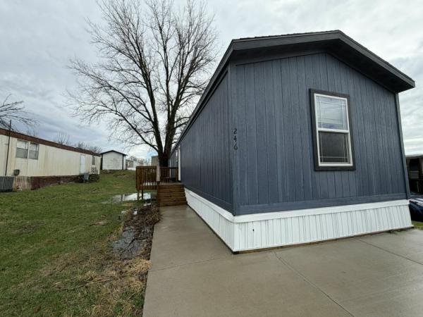 Photo 1 of 2 of home located at 2525 County Line Rd., #246 Des Moines, IA 50321