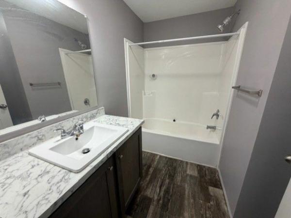 2021 Clayton Homes Inc Revolution Mobile Home