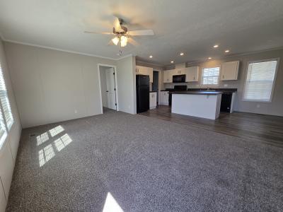 Photo 2 of 8 of home located at 46 Pineview Drive Flint, MI 48506