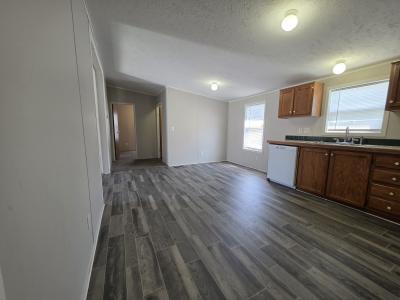 Photo 3 of 9 of home located at 89 Oak Lane Flint, MI 48506