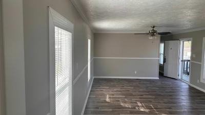 Photo 4 of 6 of home located at 11121 Veterans Memorial Hwy #43 Douglasville, GA 30134