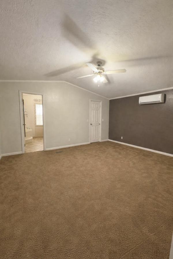 2022 SWHD384 Mobile Home