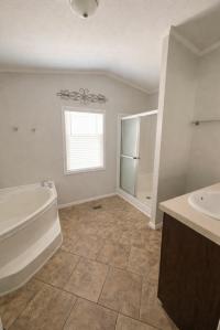 2022 SWHD384 Mobile Home