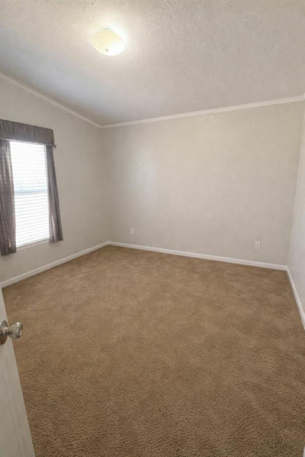 2022 SWHD384 Mobile Home