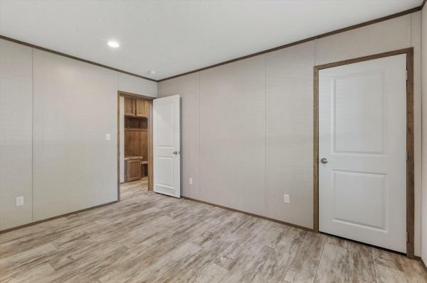 2026 Clayton 5075 Stella/ Savannah Living  Home