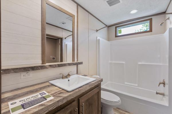 2026 Clayton 5075 Stella/ Savannah Living  Home