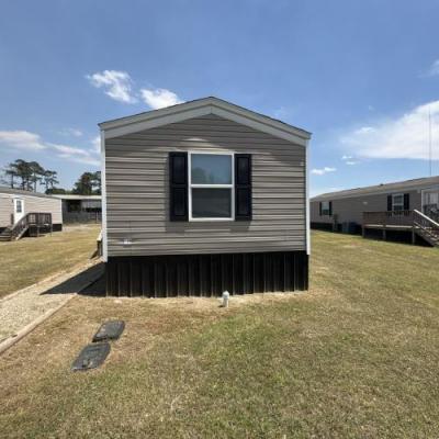 Photo 4 of 26 of home located at 138 Ginny Lane Thomasville, GA 31792