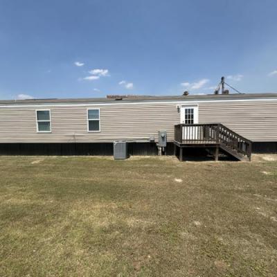 Photo 5 of 26 of home located at 138 Ginny Lane Thomasville, GA 31792