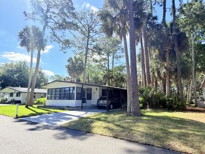 Photo 2 of 19 of home located at 17 Palm In The Wood Port Orange, FL 32129