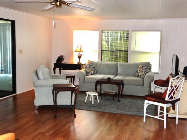 1985 TROP N/A Mobile Home