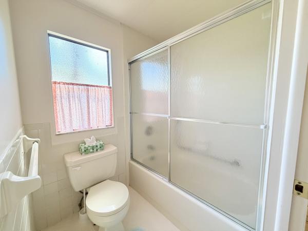 1985 TROP N/A Mobile Home