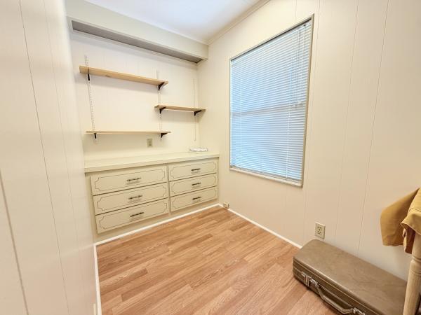 1985 TROP N/A Mobile Home