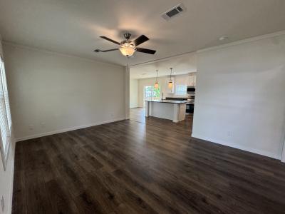 Photo 6 of 10 of home located at 900 Broken Feather Trl 274 Pflugerville, TX 78660