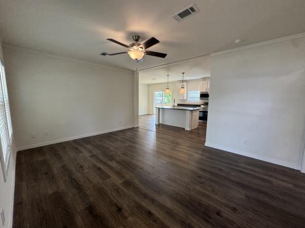 2026 Clayton 32DEV28563A (4br) Mobile Home