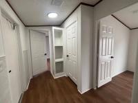 2015 LH167232A  Home