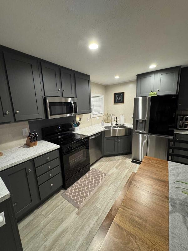 2024 Clayton Mobile Home
