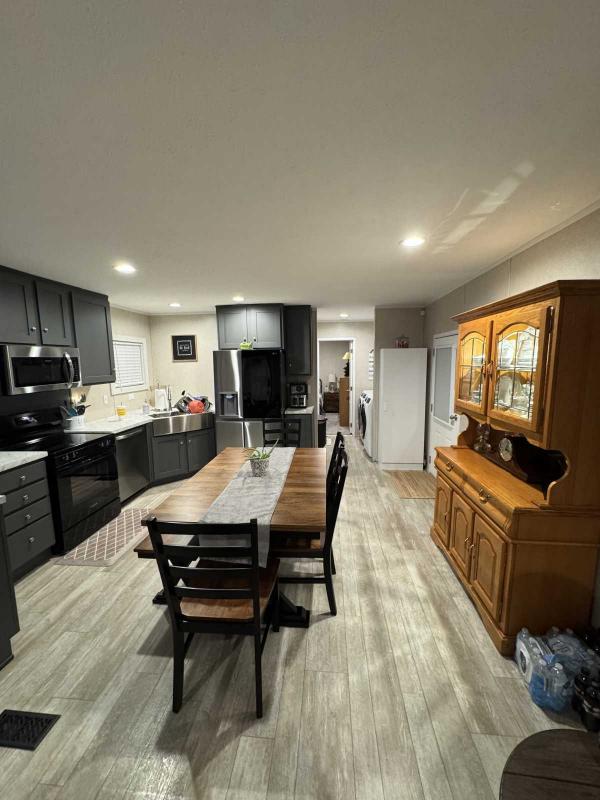 2024 Clayton Mobile Home