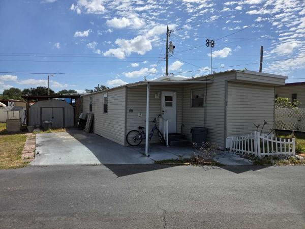 Photo 1 of 2 of home located at 7403 46th Ave N #45 Saint Petersburg, FL 33709