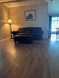 1985 Twin Mobile Home