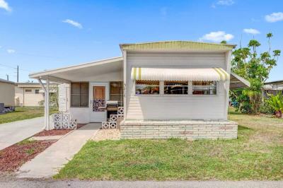 Mobile Home at 5208 5th St Circle West Bradenton, FL 34207