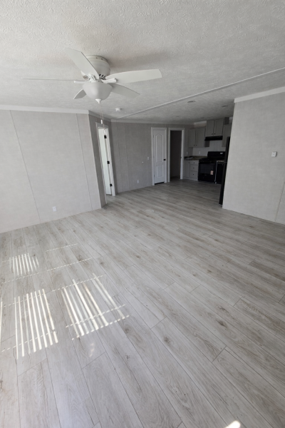 Photo 3 of 4 of home located at 4809 W Windsor Rd., #B07 Champaign, IL 61822