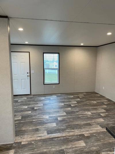 Photo 5 of 6 of home located at 4809 W Windsor Rd., #C23 Champaign, IL 61822
