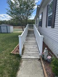 2011 Clayton Schultz Colony Bay Mobile Home