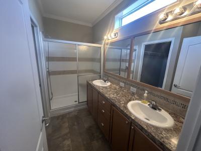 Photo 5 of 19 of home located at 8813 Lochmoor Road Tampa, FL 33635