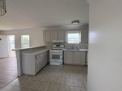 Photo 5 of 10 of home located at 11220 Hughes Road Gulfport, MS 39501