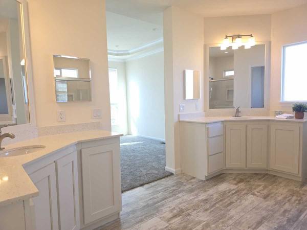 Champion Creekside Manor Mobile Home