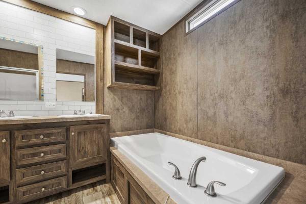 2021 31ANN16763IH22 Manufactured Home
