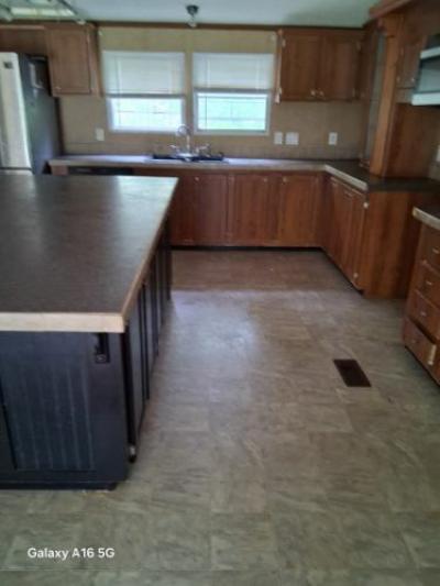 Photo 3 of 22 of home located at 310 W Factory St Amite, LA 70422