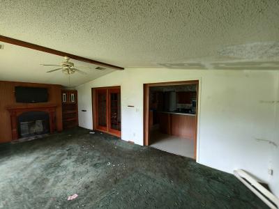 Photo 3 of 9 of home located at 539 Mary Lawson Rd Longview, TX 75604