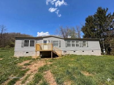 Photo 3 of 13 of home located at 34549 Ball Run Rd Pomeroy, OH 45769