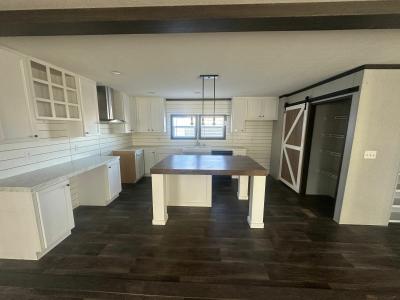 Photo 5 of 15 of home located at 6900 S Shields Blvd Oklahoma City, OK 73149
