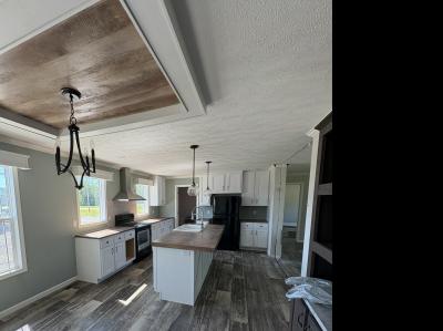 Photo 4 of 16 of home located at 229 Main Steet Bean Station, TN 37708