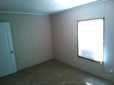 Photo 4 of 19 of home located at 3265 Us Hwy 78 Leeds, AL 35094