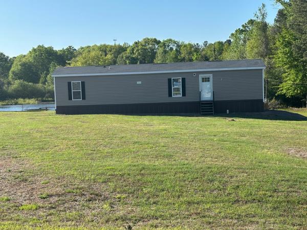 2017 L4562A Mobile Home For Sale
