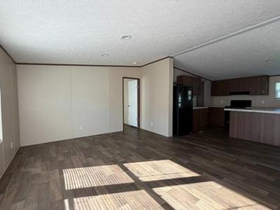 Photo 3 of 26 of home located at 6928 Landstar Dr Louisville, KY 40272