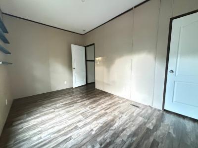 Photo 4 of 16 of home located at 212 County Road 104 Prattville, AL 36066