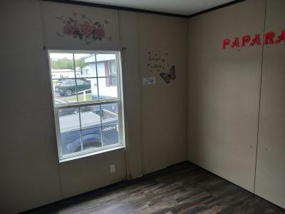 Photo 3 of 7 of home located at 5183 Yellow Mountain Roanoke, VA 24014