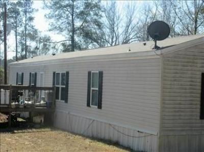 Mobile Home at 18175 Highway 28 Hazlehurst, MS 39083