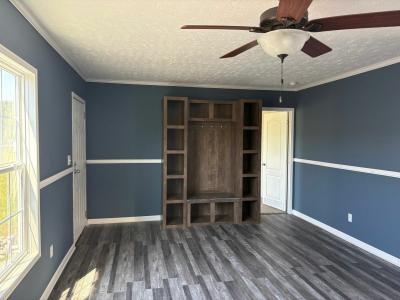 Photo 3 of 17 of home located at 229 Main St Bean Station, TN 37708