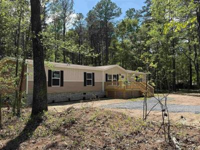Photo 2 of 23 of home located at 115 Ash Hill Drive Eutawville, SC 29048