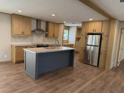 Photo 3 of 23 of home located at 115 Ash Hill Drive Eutawville, SC 29048